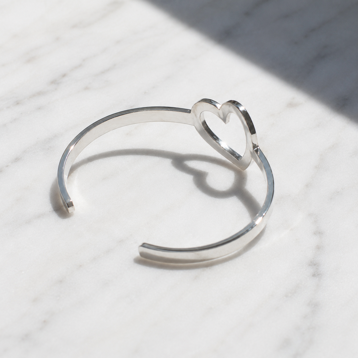 
                  
                    Love Your Pet Bracelet
                  
                